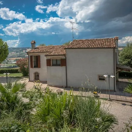 Vakantiehuis Sleeps 8 Pool Wifi *